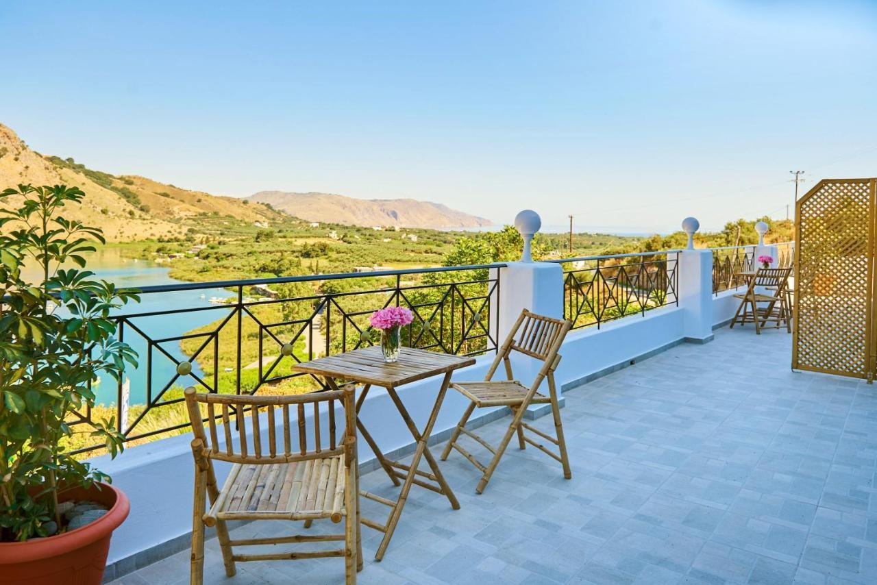 Lake View Suites Kávallos Exteriér fotografie