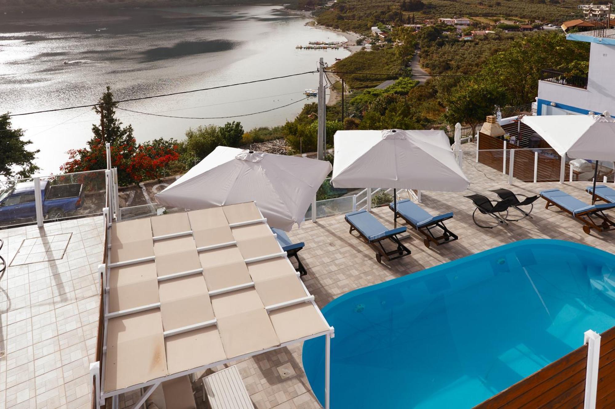 Lake View Suites Kávallos Exteriér fotografie