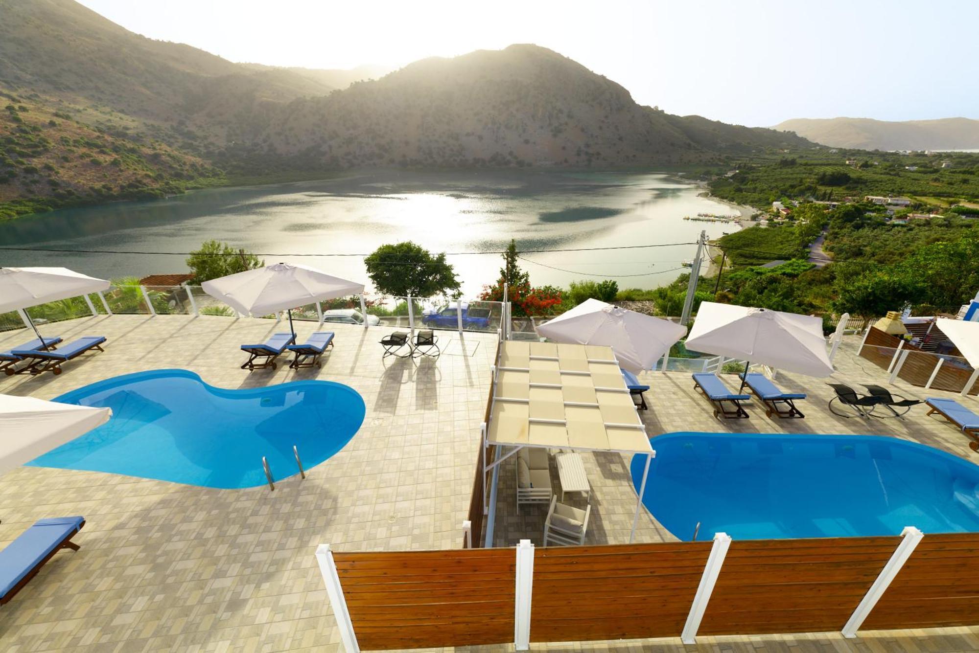 Lake View Suites Kávallos Exteriér fotografie